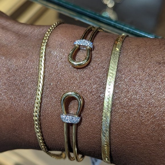 Roberto Coin 18K Yellow & White Gold Classique Parisienne Cheval Diamond Bangle - Picture 6 of 6